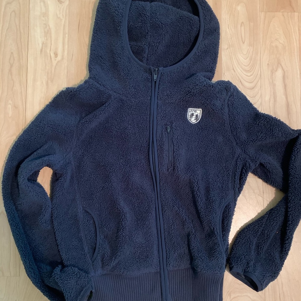 Women’s zip up hoodie